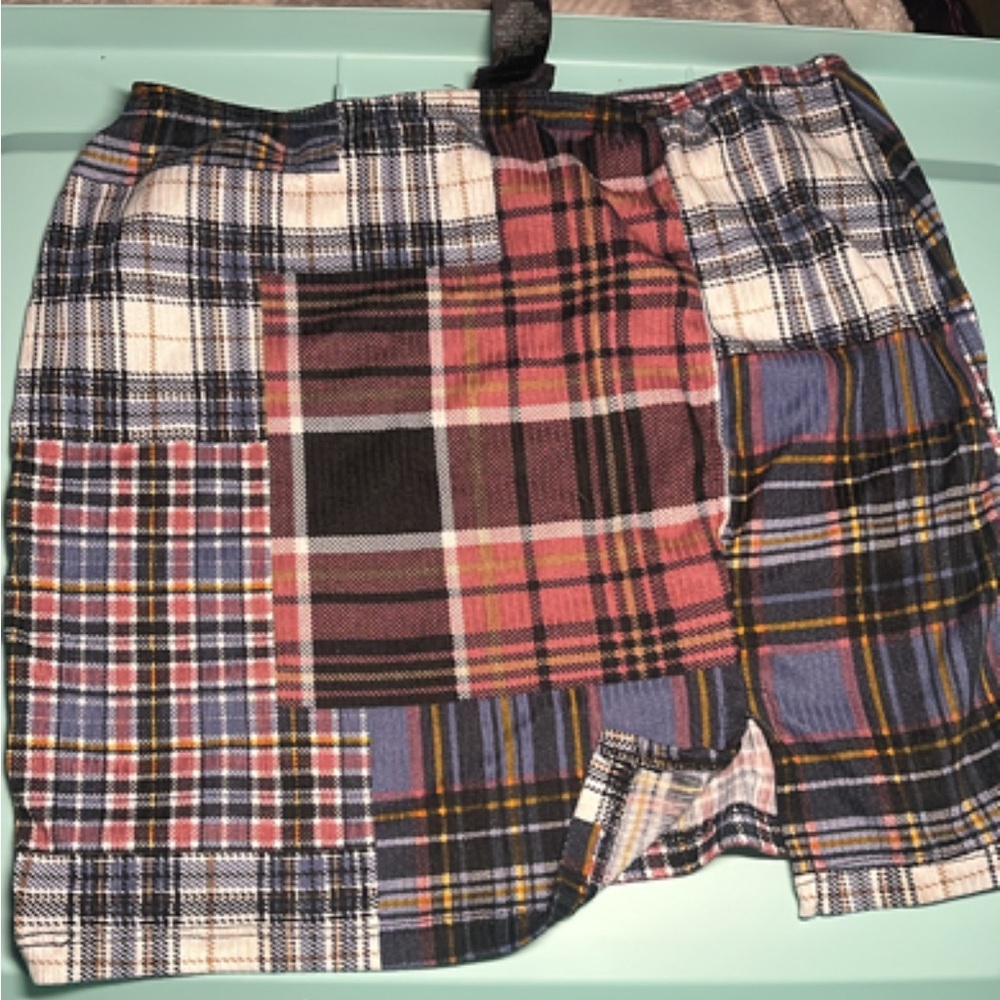 Checked loose fitted skirt